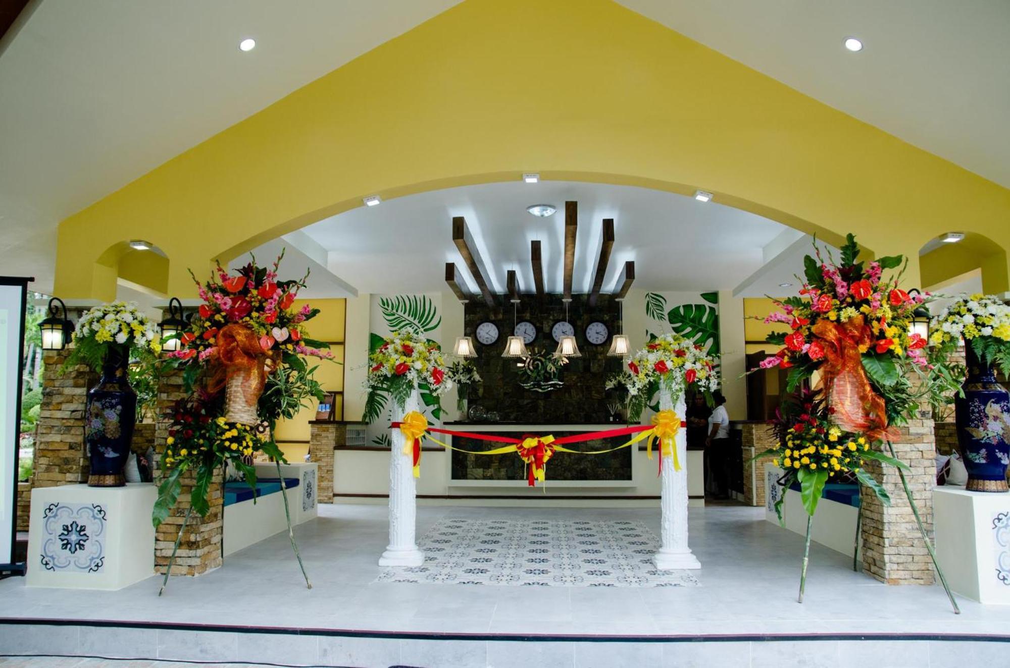 San Remigio Beach Club Exterior photo